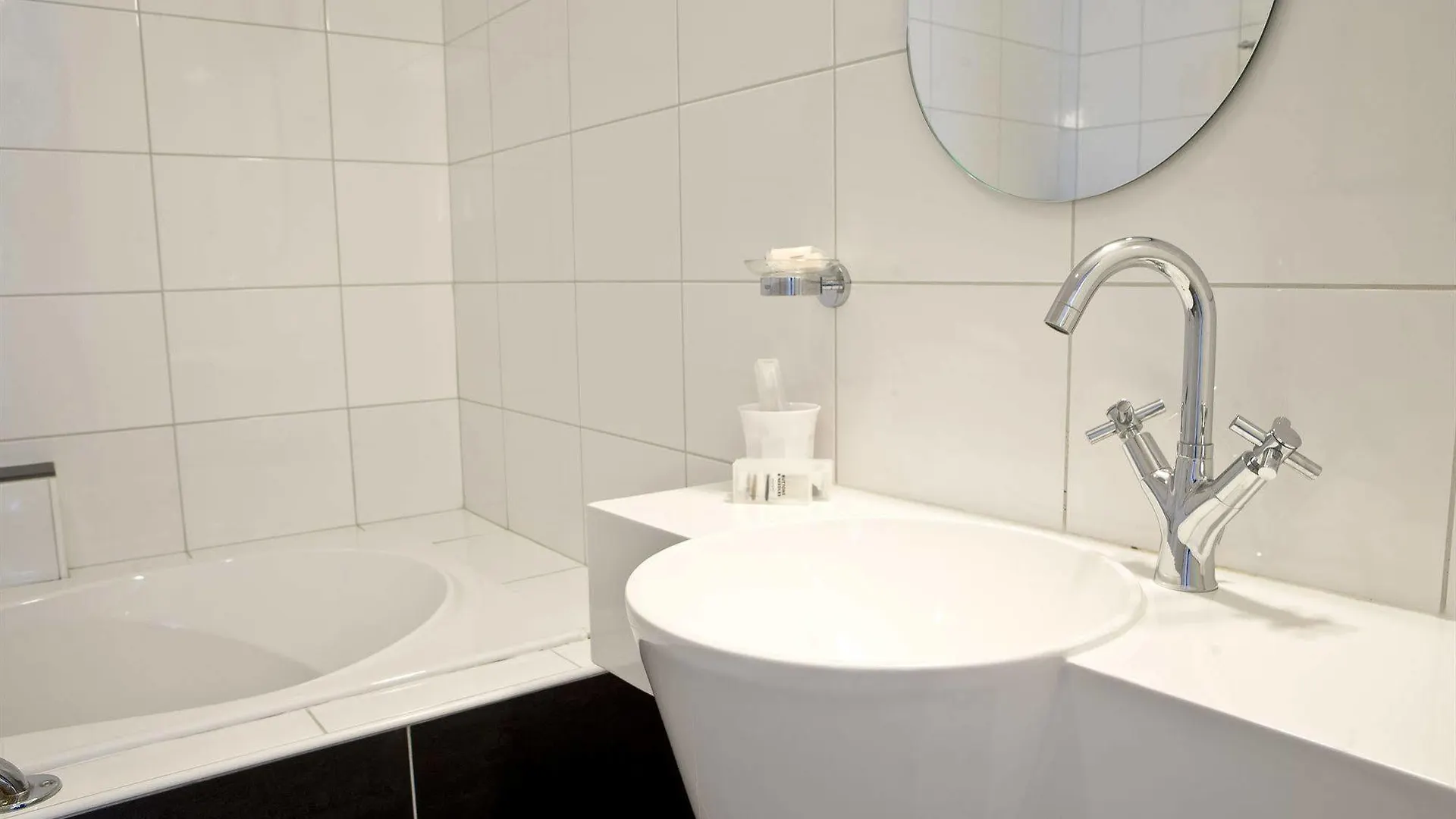 A Small Hotel Ρότερνταμ Ολλανδία